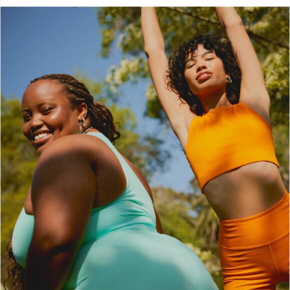 Girlfriend Collective High-Rise Bike Short - Picture 4 of 4